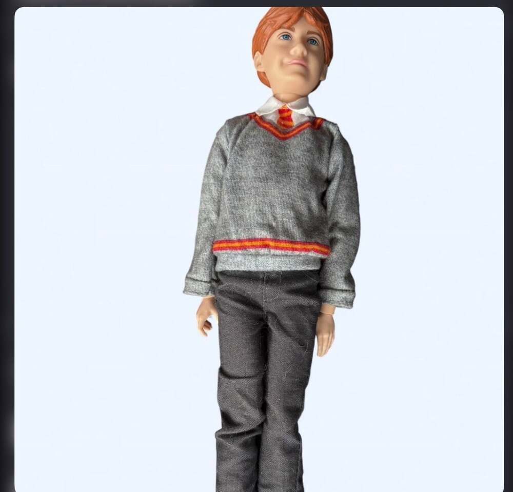 Mattel Harry Potter Ron Weasley 12-inch Articulated Fashion Doll - Picture 2 of 3